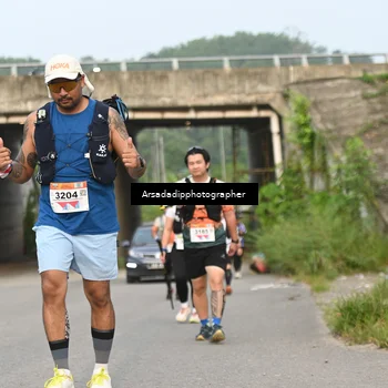 Runner Photo 9051334