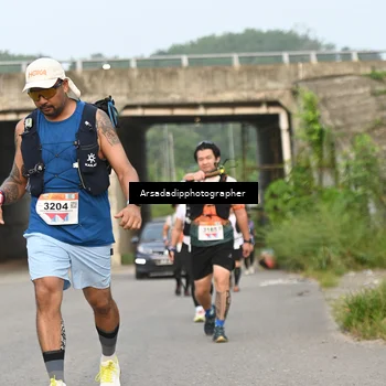 Runner Photo 9051340