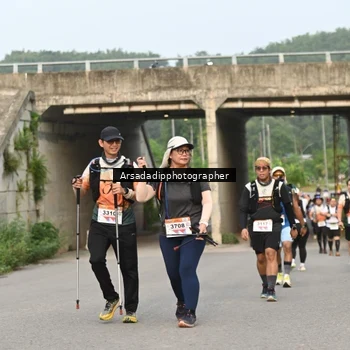 Runner Photo 9051346