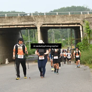Runner Photo 9051348