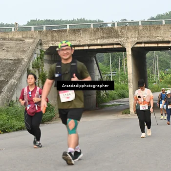 Runner Photo 9051358