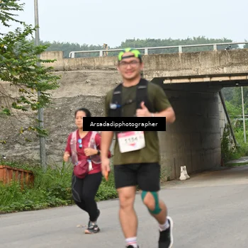 Runner Photo 9051360