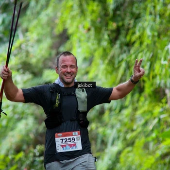 Runner Photo 9051445