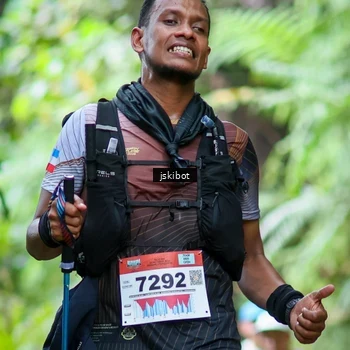 Runner Photo 9051474