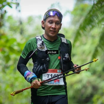 Runner Photo 9051526