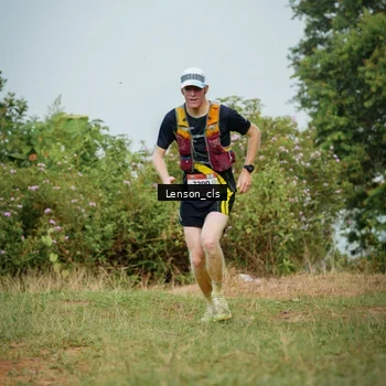 Runner Photo 9051605