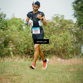 Runner Photo 9051643