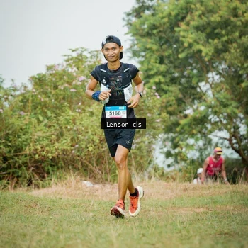 Runner Photo 9051646