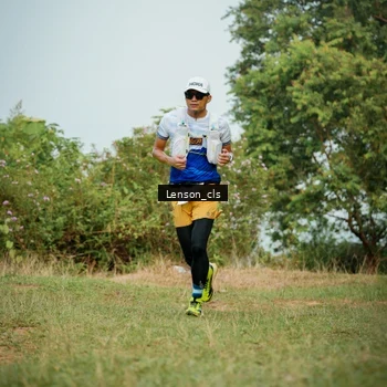 Runner Photo 9051673