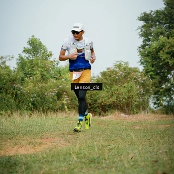 Runner Photo 9051676