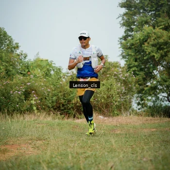 Runner Photo 9051677