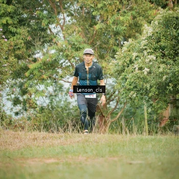 Runner Photo 9051679