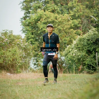 Runner Photo 9051688