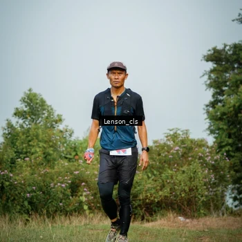 Runner Photo 9051689