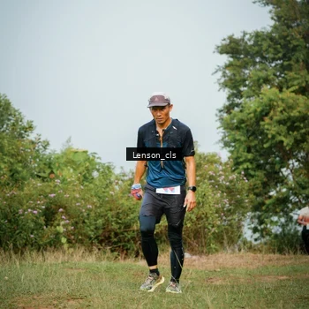 Runner Photo 9051690