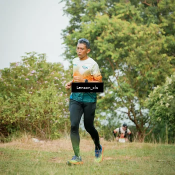 Runner Photo 9051695
