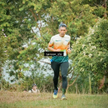 Runner Photo 9051697