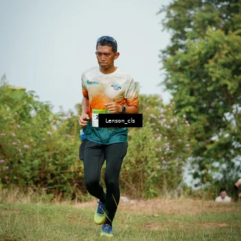 Runner Photo 9051699