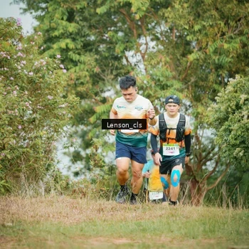 Runner Photo 9051702