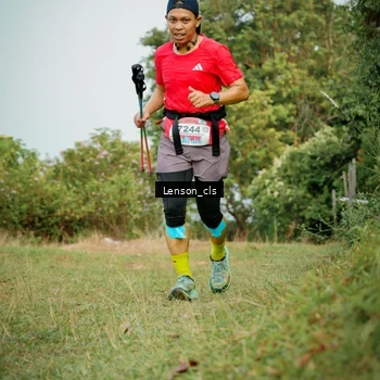 Runner Photo 9051744
