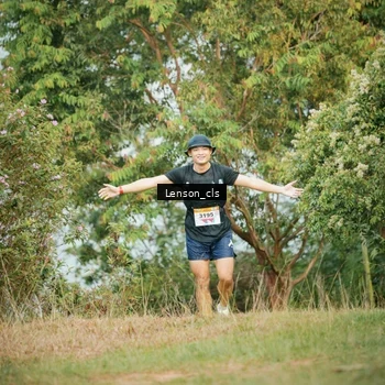 Runner Photo 9051761