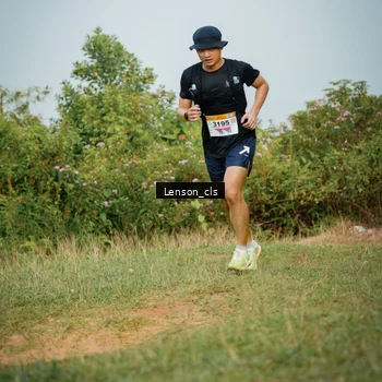 Runner Photo 9051775