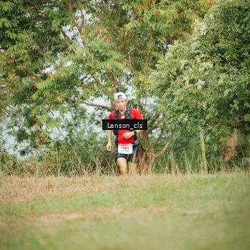 Runner Photo 9051778