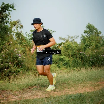Runner Photo 9051779