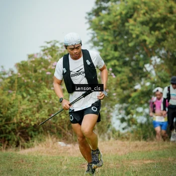 Runner Photo 9051837