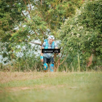 Runner Photo 9051864