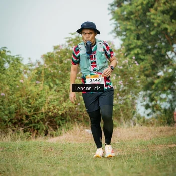 Runner Photo 9051878