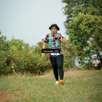 Runner Photo 9051879