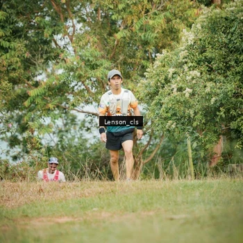 Runner Photo 9051884
