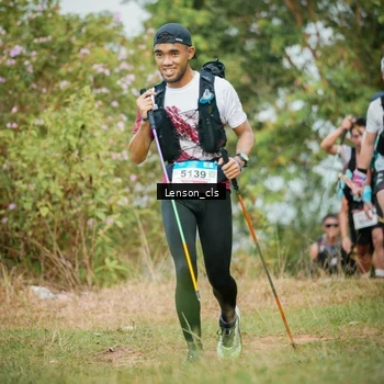 Runner Photo 9051898