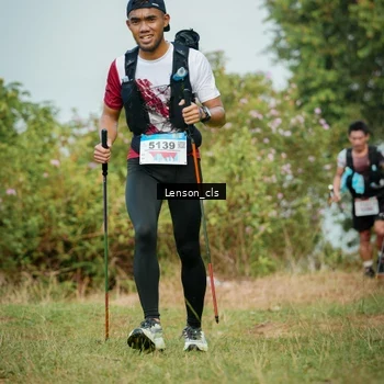 Runner Photo 9051900