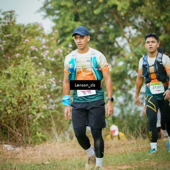Runner Photo 9051903
