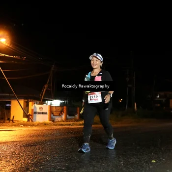 Runner Photo 9054005