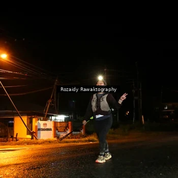 Runner Photo 9054006