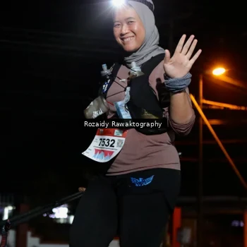Runner Photo 9054019