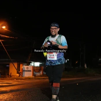 Runner Photo 9054037