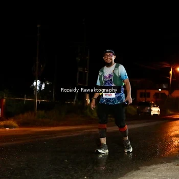 Runner Photo 9054038