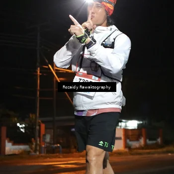 Runner Photo 9054056