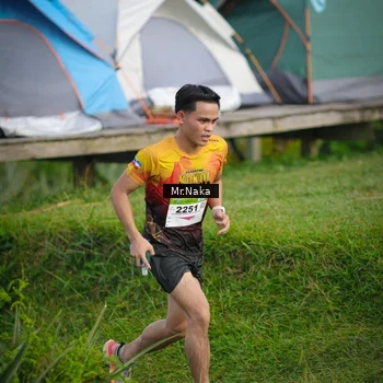 Runner Photo 9056839