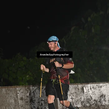 Runner Photo 9057891