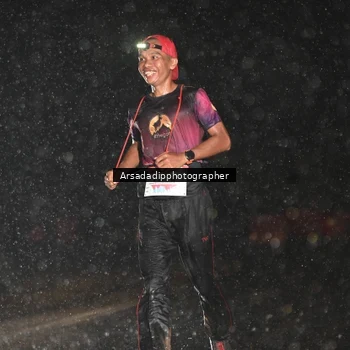 Runner Photo 9057953