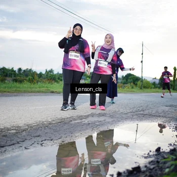 Runner Photo 9061804