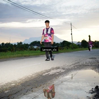 Runner Photo 9061818