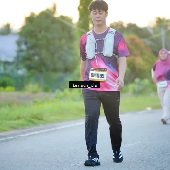 Runner Photo 9062285