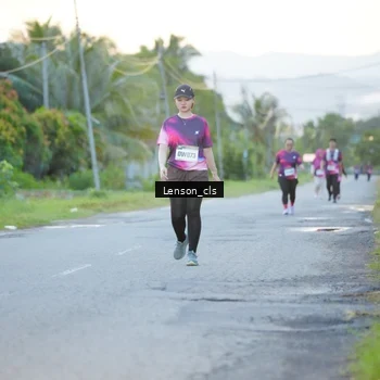 Runner Photo 9062295