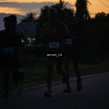 Runner Photo 9062751